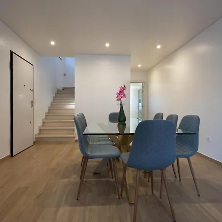 بيت ضيافة House Avseixal Desativado
