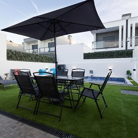 House Avseixal Desativado