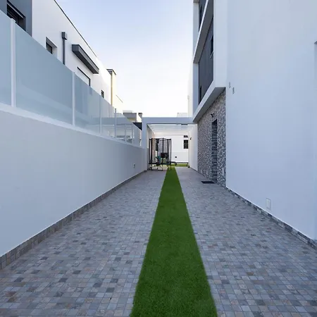 House Avseixal Desativado بيت ضيافة فيرناو فيرو