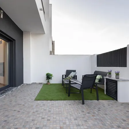 House Avseixal Desativado بيت ضيافة 3*